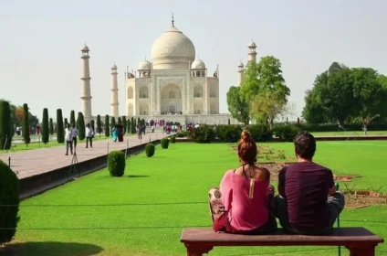 city tour and travel