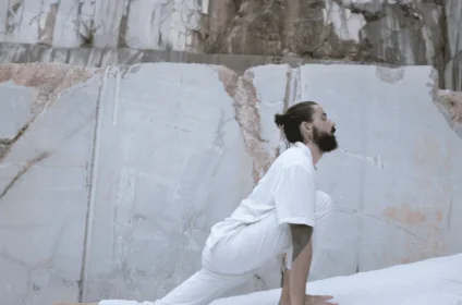 Démonstration de Surya Kriya par Srimanta