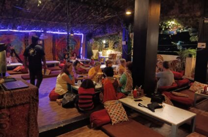 Top Cafes in Laxman Jhula, Rishikesh