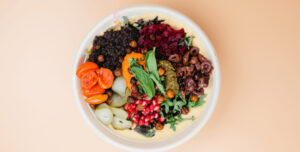 HUMMUS Bowls & Wraps