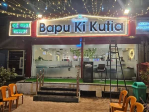 Naveen's Bapu Ki Kutia, Ujjain