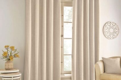 Curtain