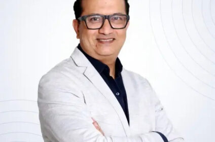 Dr Ammol Kadu