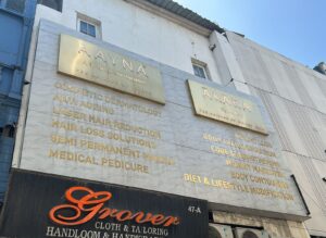 Advanced Hair Loss Treatment in Delhi for Men & Women | AAYNA Clinic