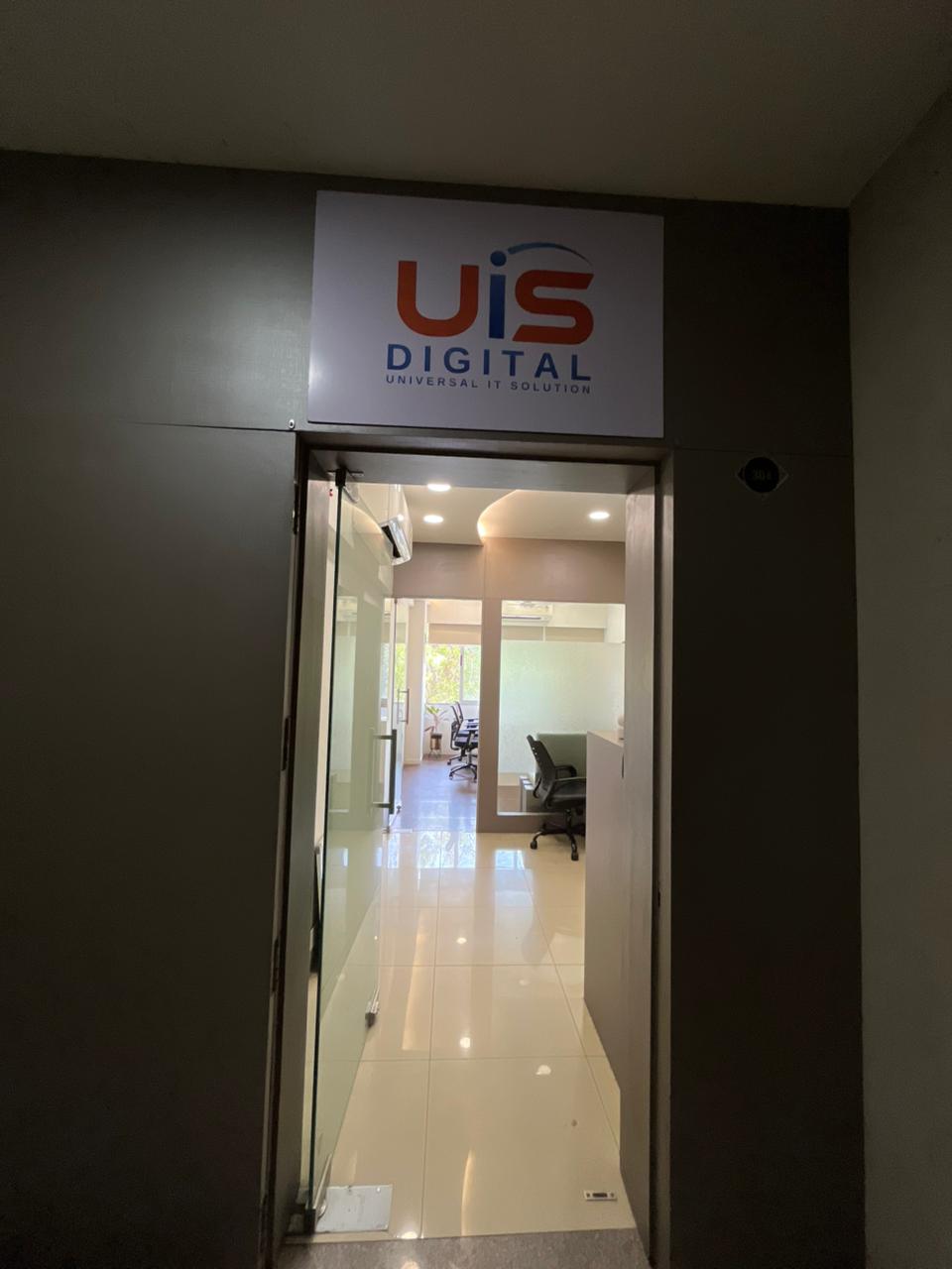 UIS Digital