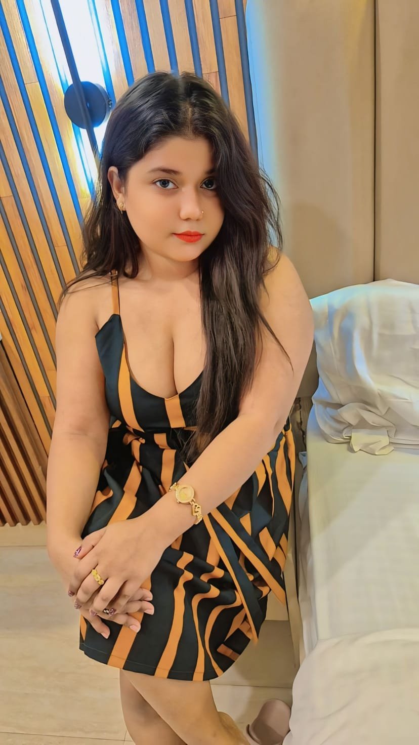 call girls in Vaishali Ghaziabad 9899943406 make a unforgetable night