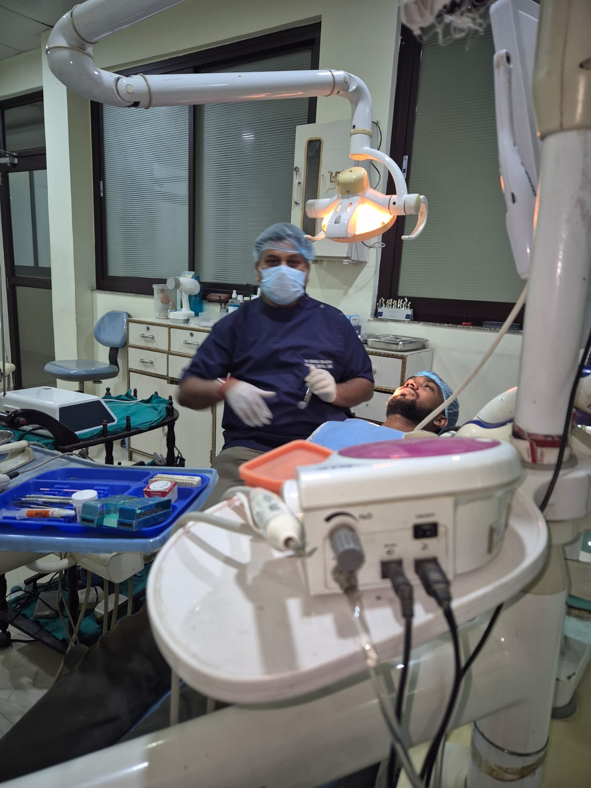 Adarsh Dental Clinic – Endodontist