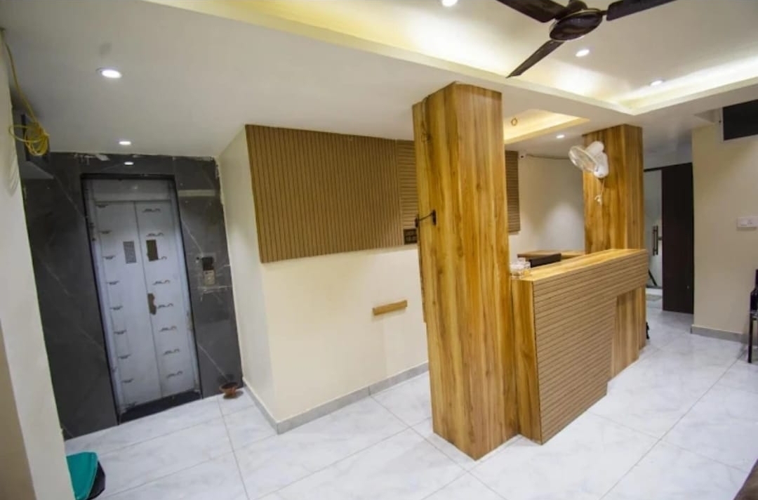 Hotel Anubhuti