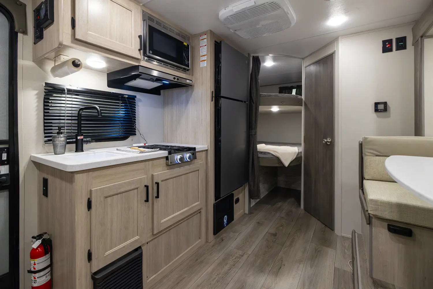 Camplers Luxury Caravan Rentals
