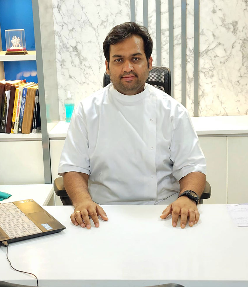 Dr. Deepanshu Jhunthra
