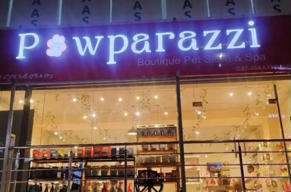Pawparazzi Boutique Pet Store & Spa