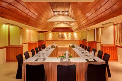 Royal Orchid Central Bengaluru - GING/ PINXX Restaurant