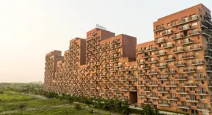 Oranje Castle – Luxury 3/4/5 BHK Ready-to-Move Homes