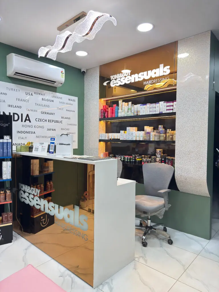 Toni and Guy Essensuals Luxury Unisex Bridal Salon